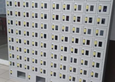 100 HP + 4 Laptop Comp Metal Locker (Woodlands East Industrial Estate)
